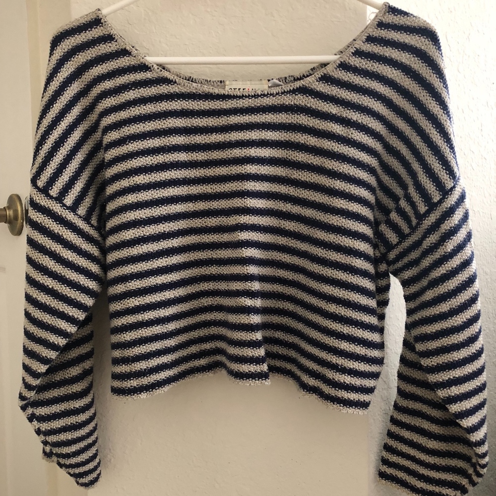 Stefano International Crop Sweater